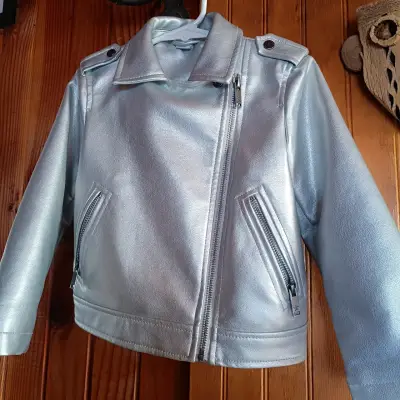 Chaqueta de ecocuero plateada para niña - miniatura 1