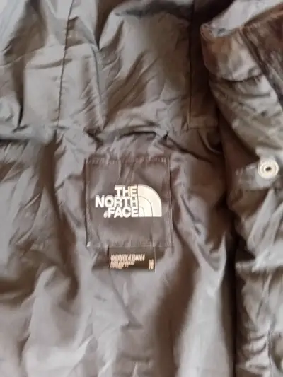 Parka impermeable negra The North Face para mujer - miniatura 2