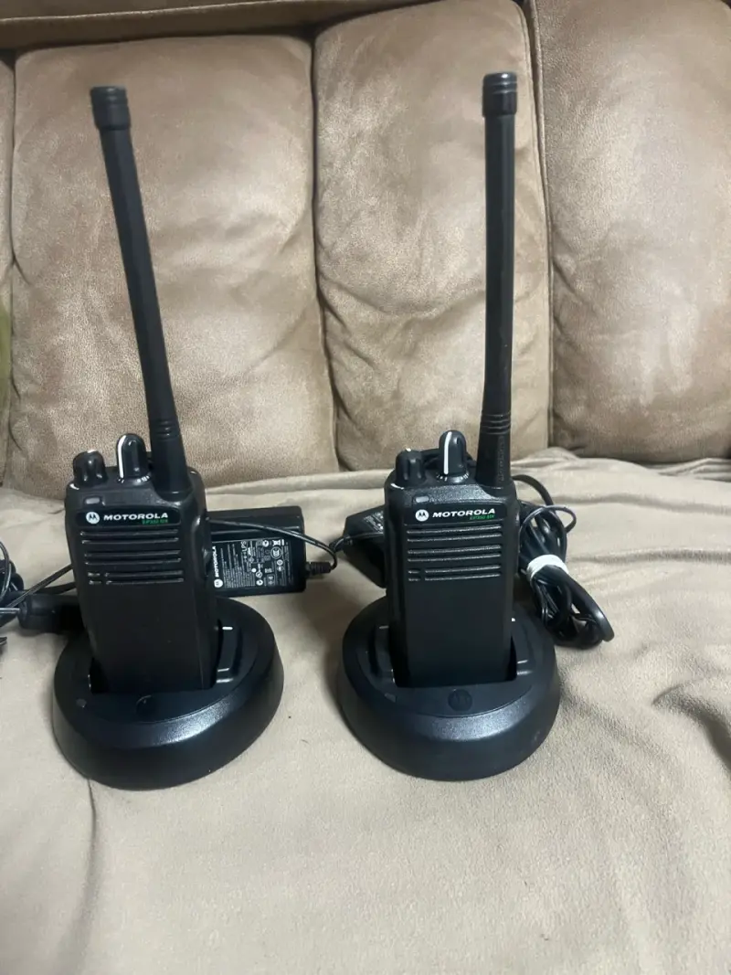 Radios de comunicación Motorola Ep350 VHF - 1