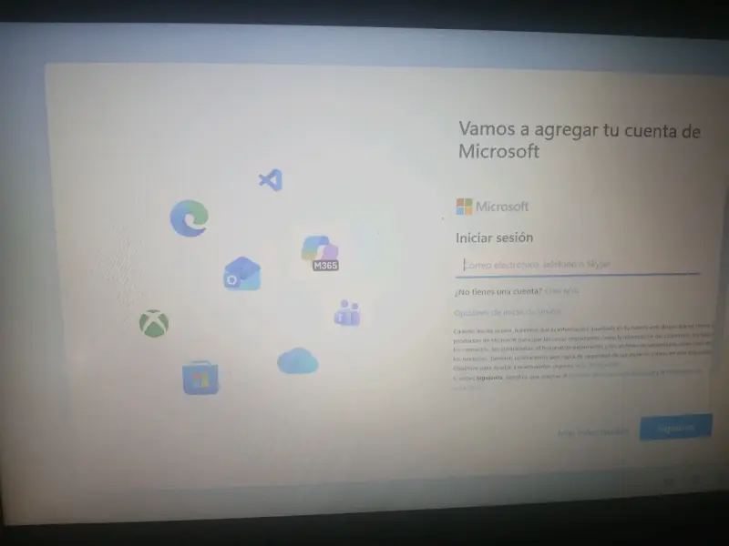Notebook con Windows 11 en buen estado - 2