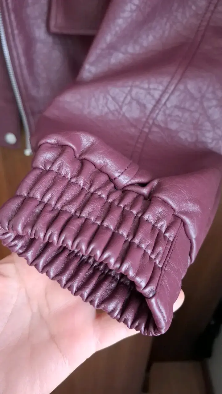 Chaqueta de cuero sintético burdeos para mujer - 4