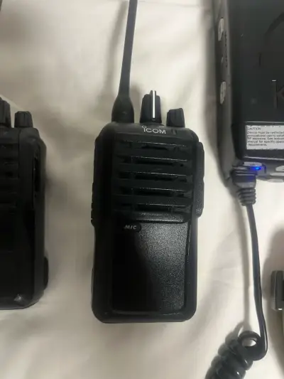 Radio Comunicador Kenwood con Micrófono Icom - miniatura 5