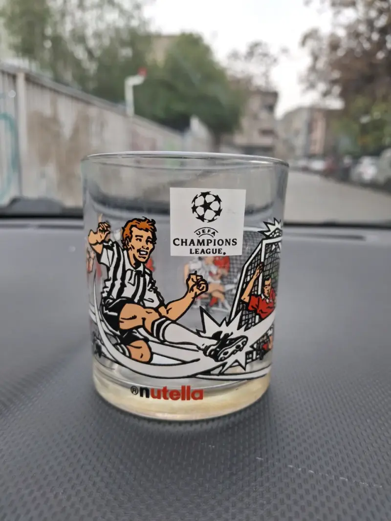 Vaso de colección UEFA Champions League Nutella - 1