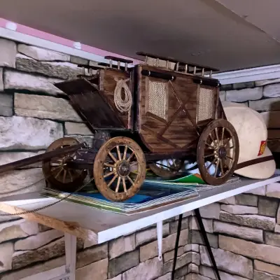 Carreta de madera antiguasdel viejo oeste american - miniatura 5
