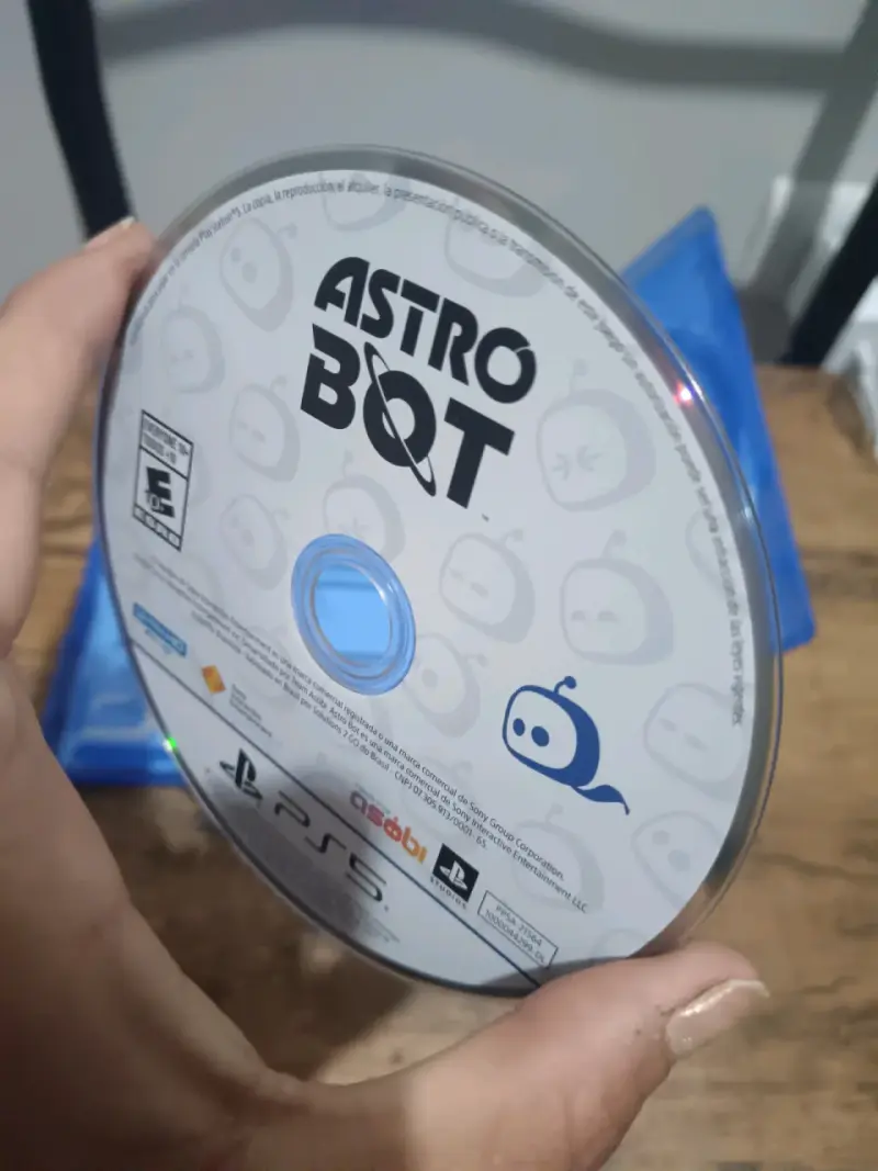 Juego PS5 Astro Bot en Español - 4