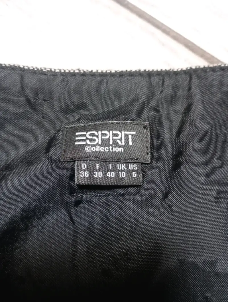 Falda plisada gris con diseño floral Esprit - 3
