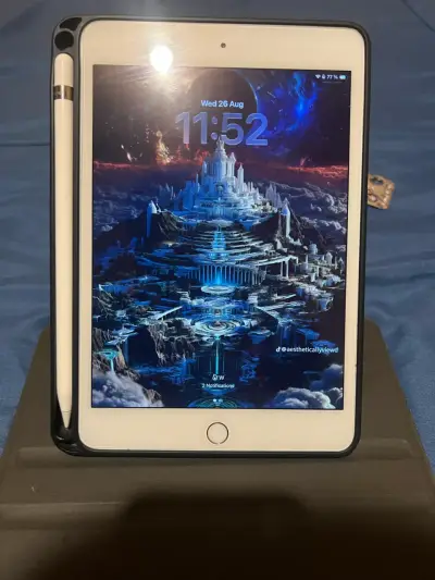 iPad Mini 5 256gb  con Apple Pencil y Funda - miniatura 1