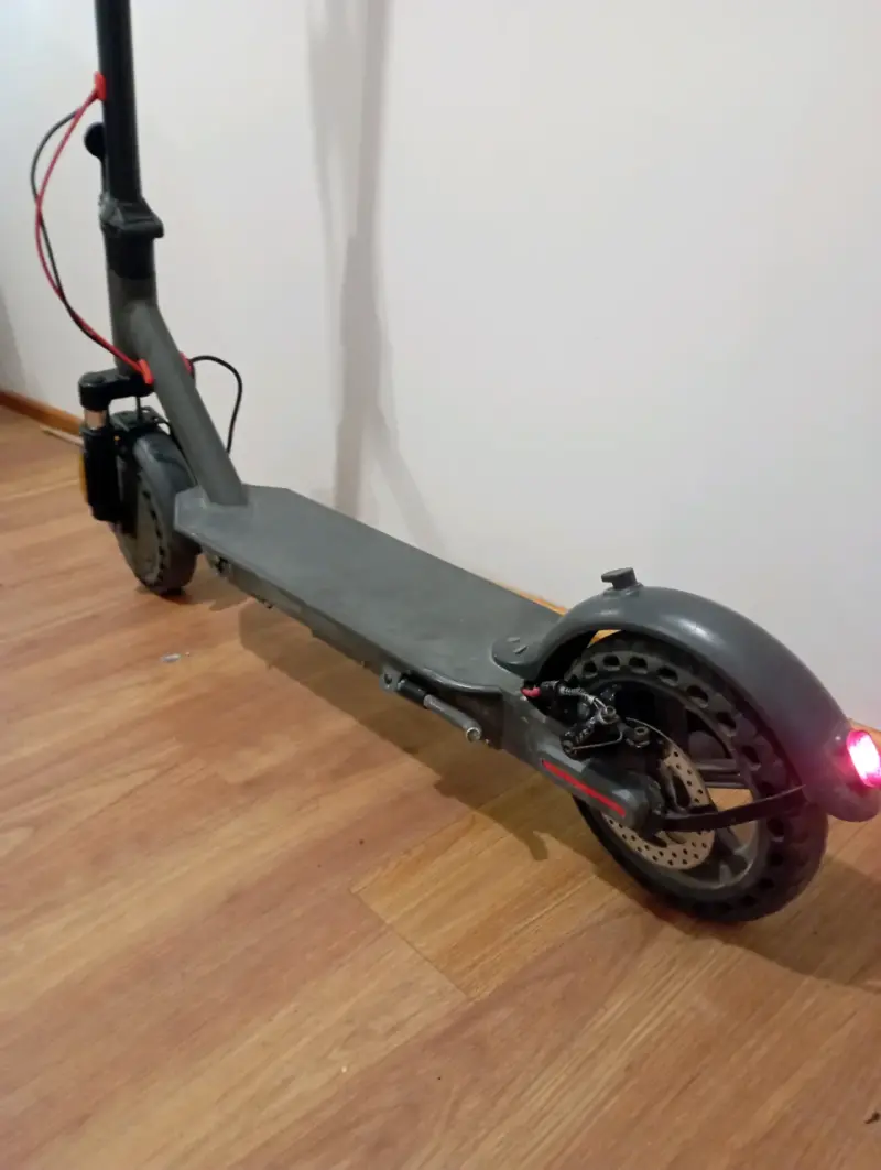 Scooter eléctrico plegable - 6