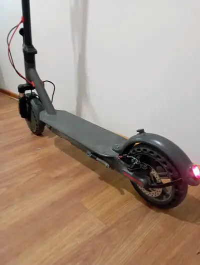 Scooter eléctrico plegable - miniatura 6