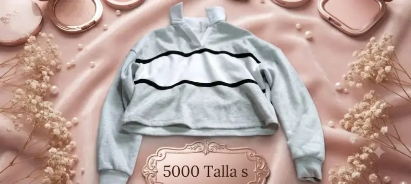 Polerón Crop Top Gris con Rayas Negras