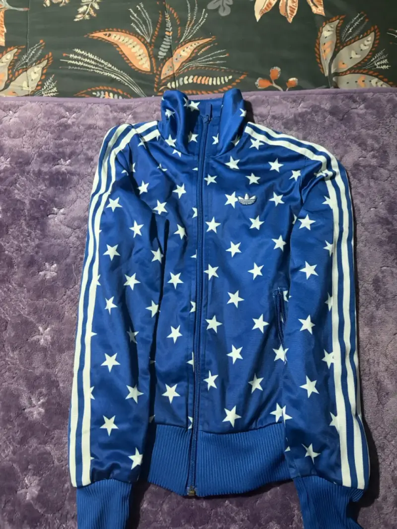 Chaqueta deportiva azul con estrellas Adidas - 1