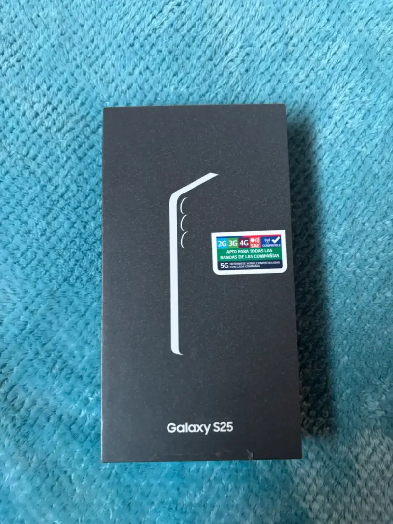 Samsung Galaxy S25 nuevo en caja - 1