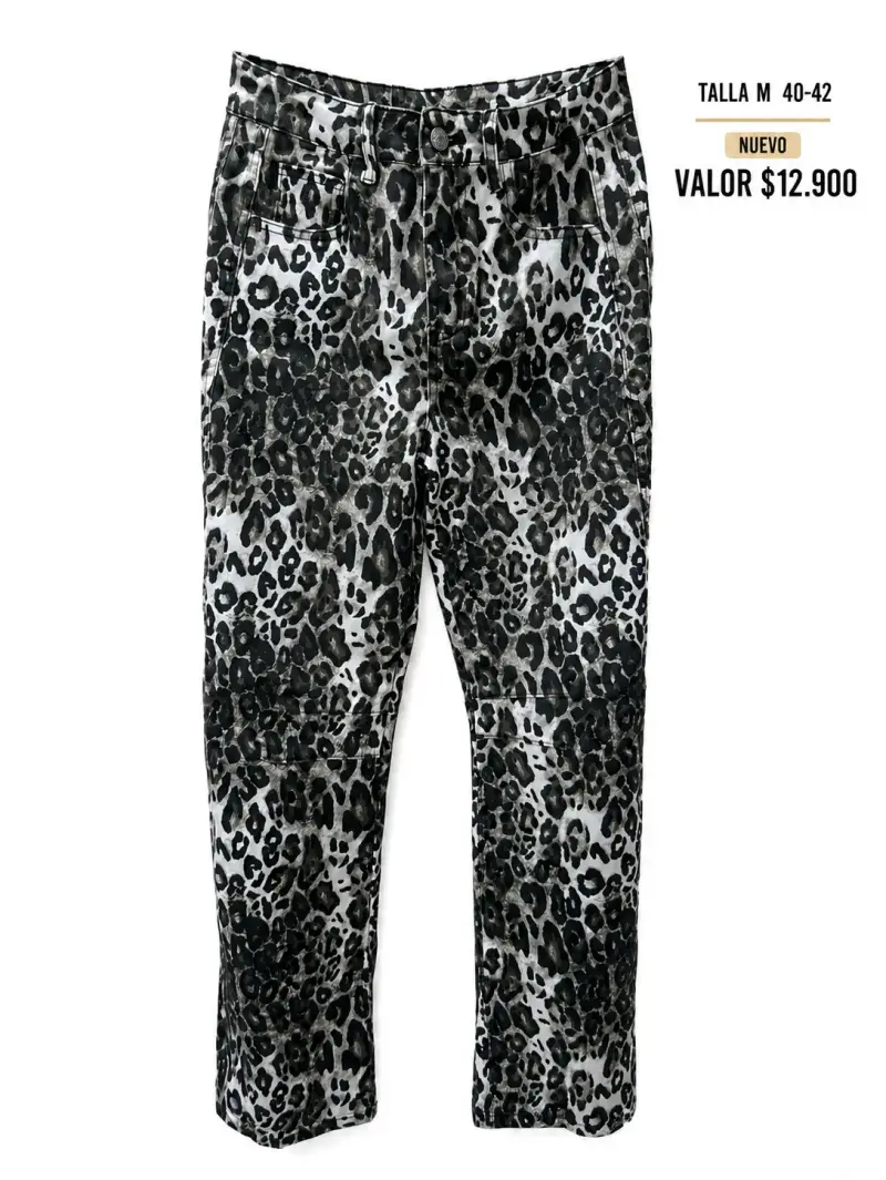 Pantalones animal print talla M nuevos