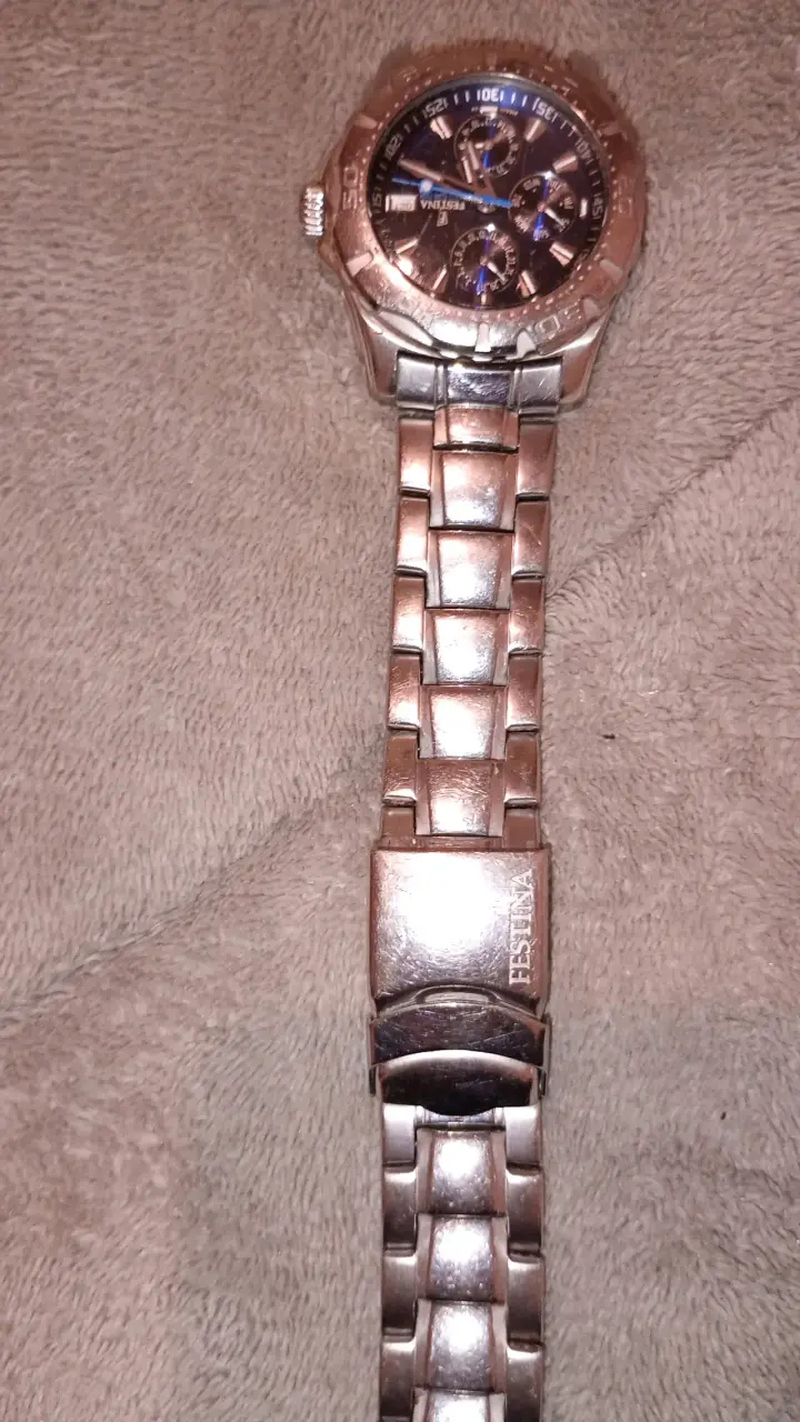 Collar de cadena con cruz de plata - 2