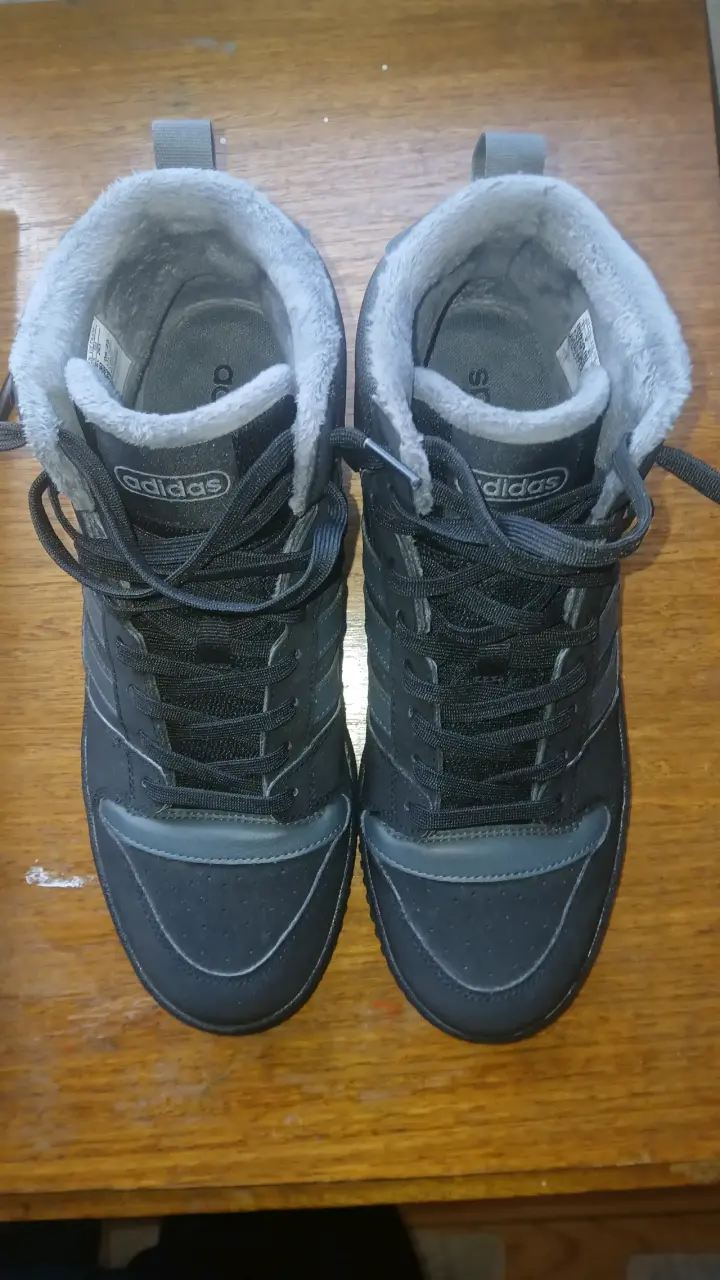 Zapatillas deportivas negras con forro interior - 4