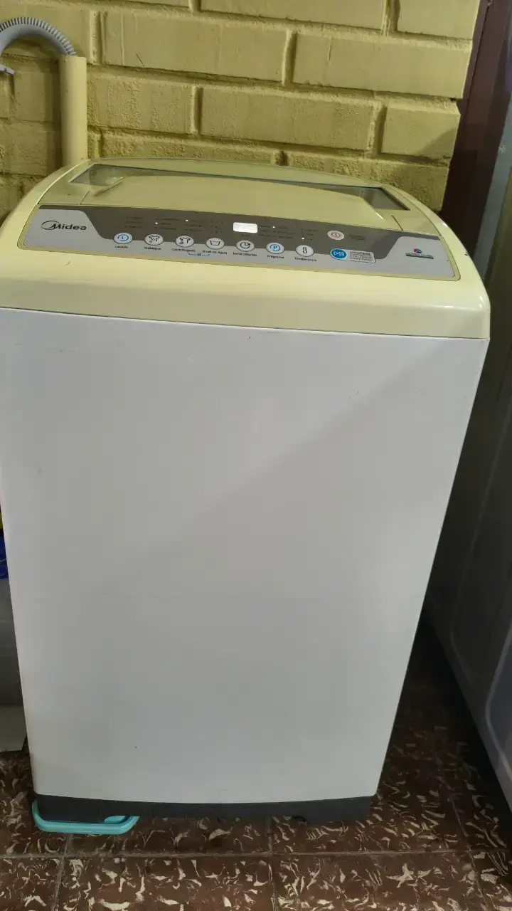 Lavadora automática Midea de carga superior - 1