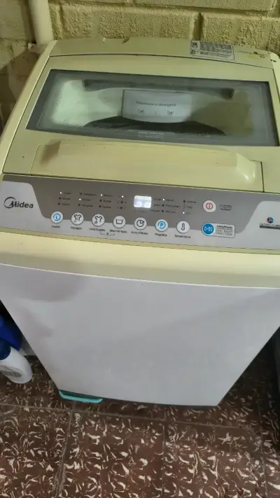 Lavadora automática Midea de carga superior - miniatura 2