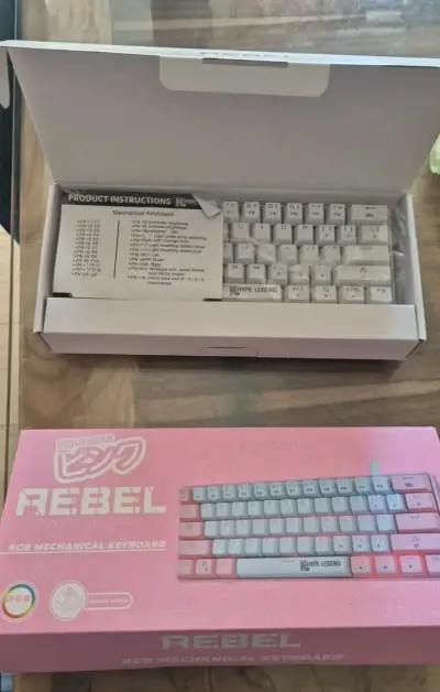Teclado Mecánico RGB Hype Legend Rebel Pinku Editi - miniatura 3