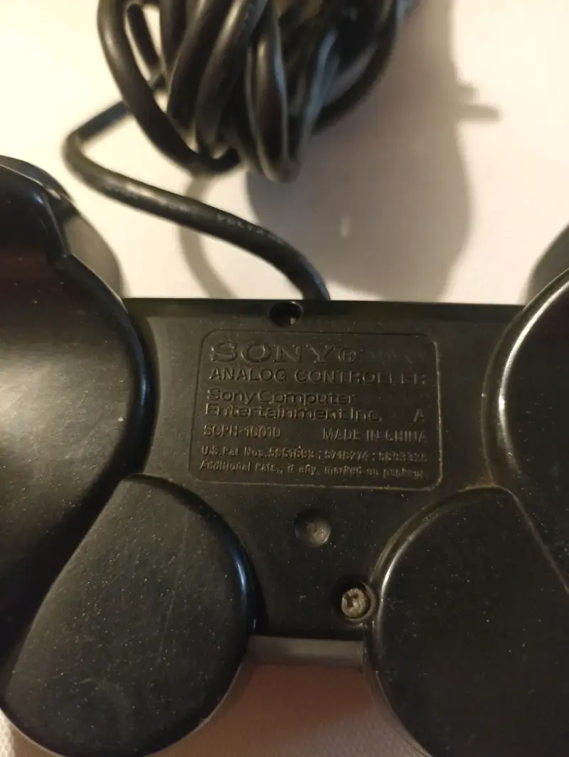 Control Sony PlayStation 2 DualShock con cable - 4