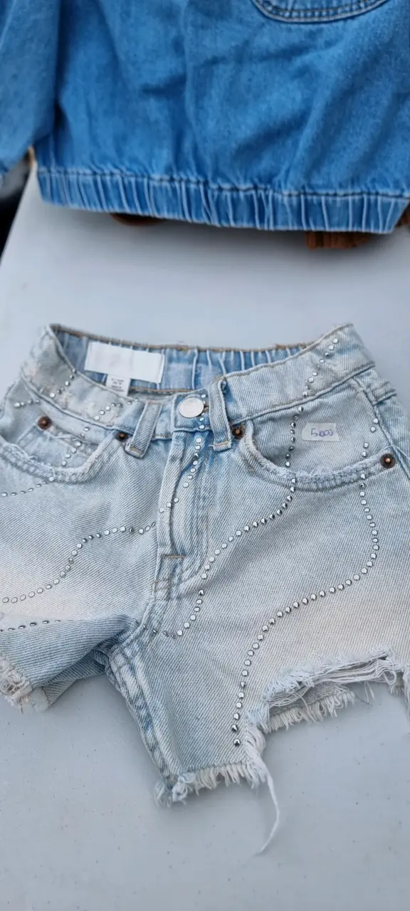 Shorts de mezclilla con tachas para niñas Zara - 2