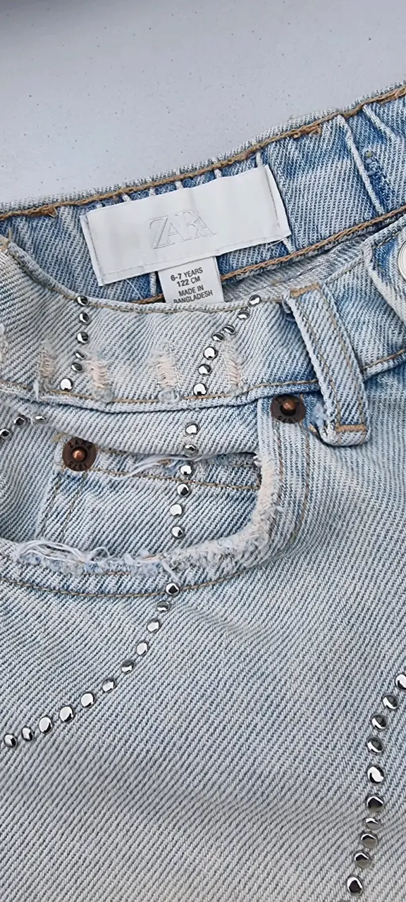 Shorts de mezclilla con tachas para niñas Zara - 4