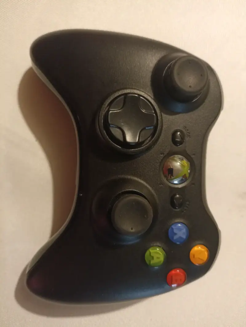 Control inalámbrico para Xbox 360 en buen estado - 1