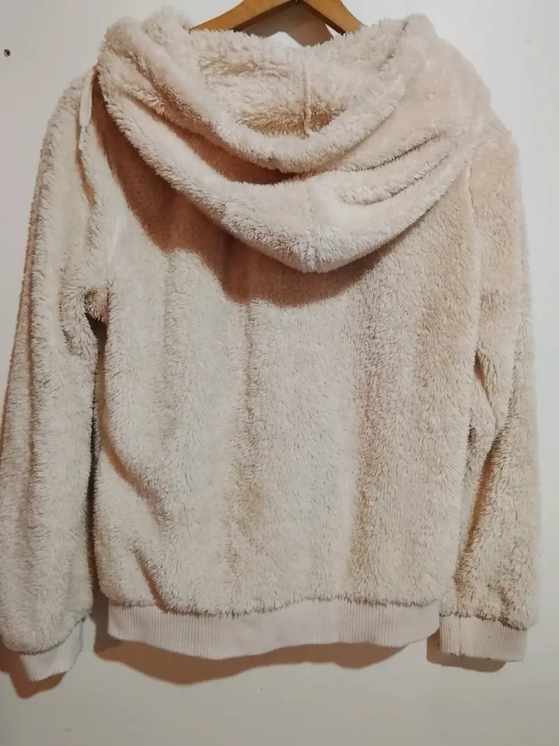 Chaqueta de piel sintética beige con forro de borrego - 9