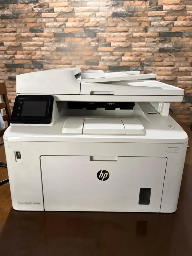 Impresora multifuncional HP LaserJet Pro M227fdw - 1