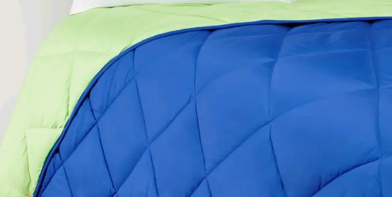 Plumón reversible azul y verde 2 plazas.