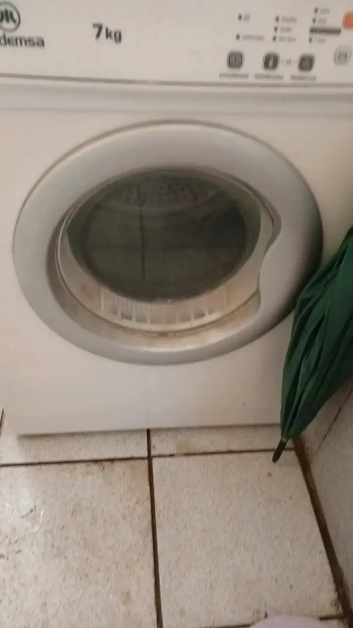 Lavadora automática 7kg en buen estado
