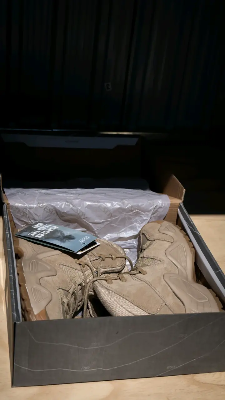 Botas o zapatos tácticos ESDY color beige - 3
