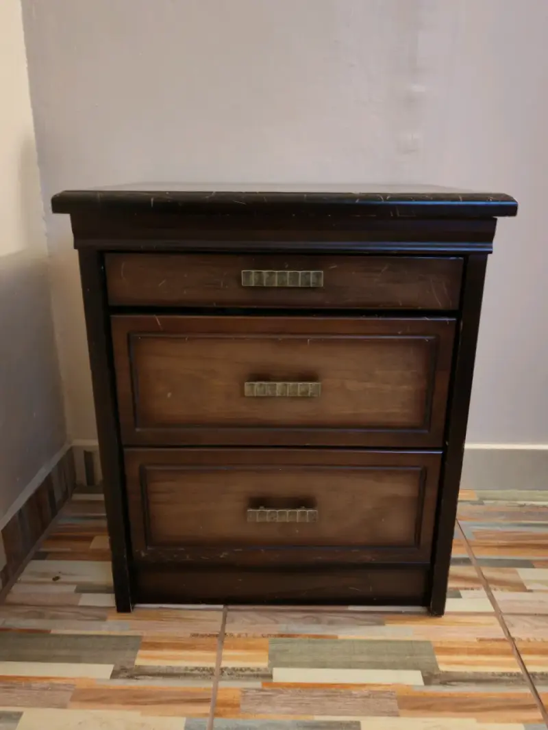 Base de Cama King-Respaldo-Veladores - 4