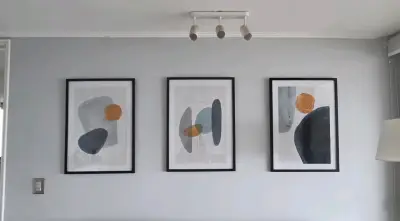 Set de Cuadros Abstractos Modernos en Marco Negro - miniatura 1