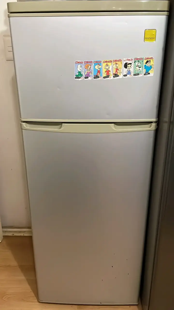 Refrigerador estándar buen estado - 1