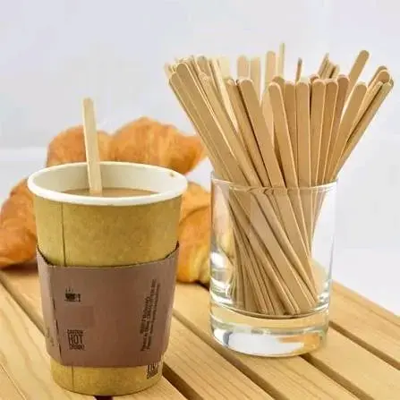 Palitos de madera para revolver café