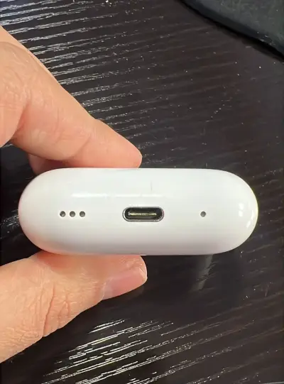 Audífonos inalámbricos Apple AirPods Pro - miniatura 3