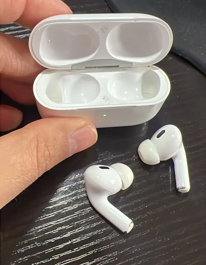 Audífonos inalámbricos Apple AirPods Pro - 5