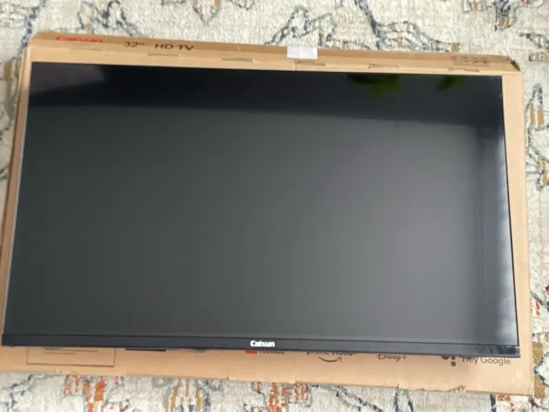 Smart TV LED 32'' HD Caixun con Google TV - 2