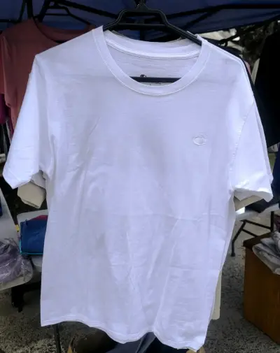 Polera Moschino Negra con Diseño de Oso - miniatura 4