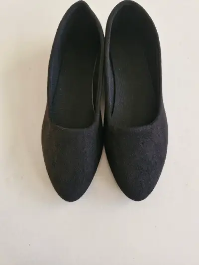 Zapatos planos negros para mujer talla 39 - miniatura 1