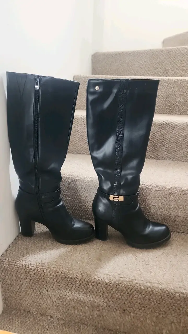 Botas de cuero negras con tacón alto - 3