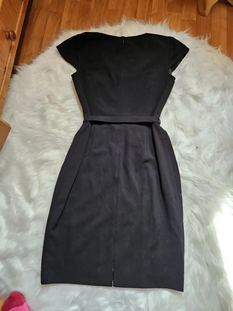 Vestido negro elegante Calvin Klein con cinturón - 3