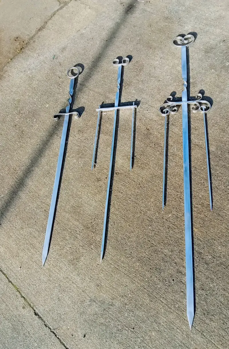 Espada forjada Asadores Tridentes - 4
