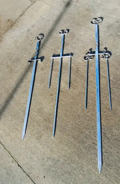 Espada forjada Asadores Tridentes - miniatura 4