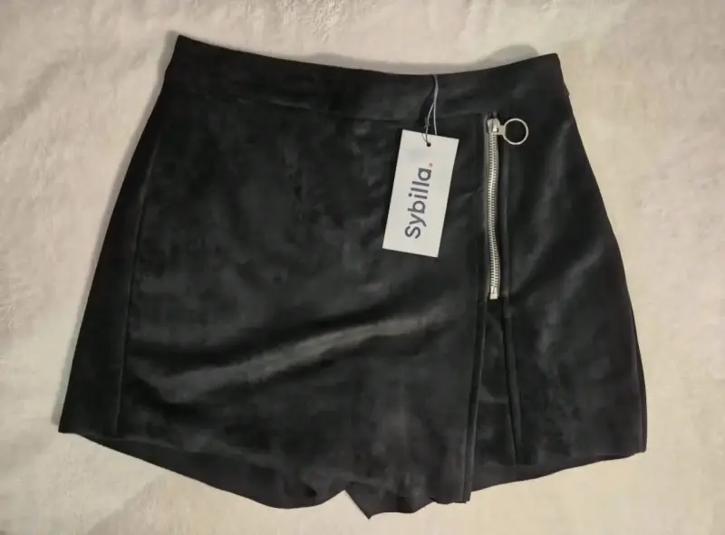 Sybilla Falda short negra talla S