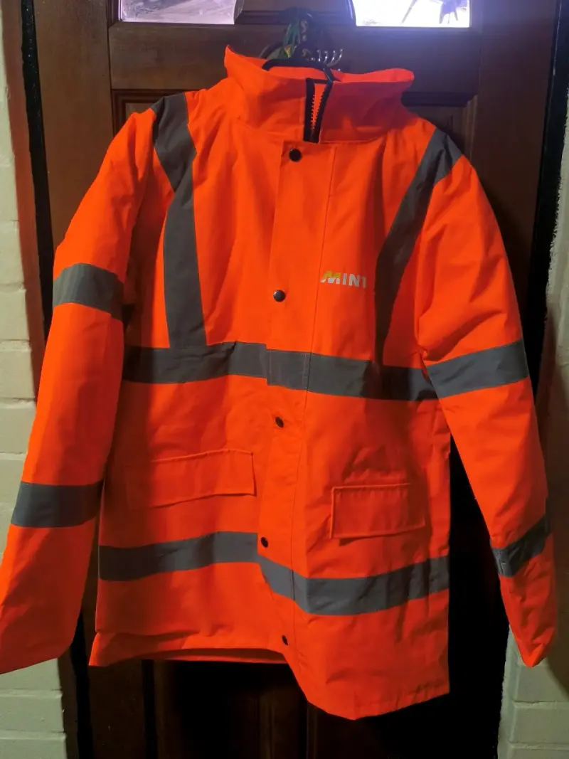 Chaqueta reflectante de seguridad naranja
