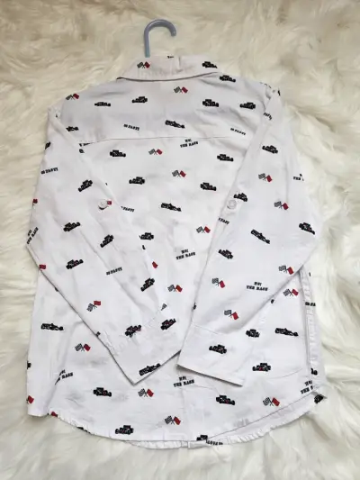 Camisa de niño estampada de autos - miniatura 3