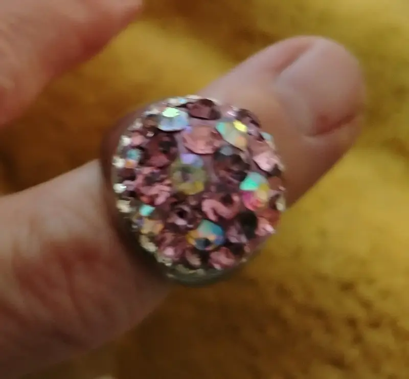 Anillo de acero inoxidabe con cicones rosas - 1
