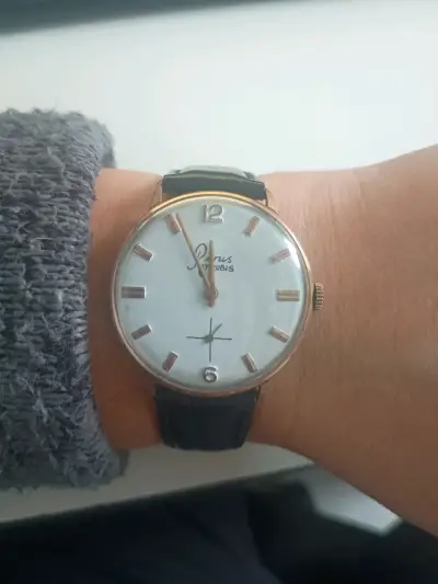Reloj Renis jumbo - miniatura 1