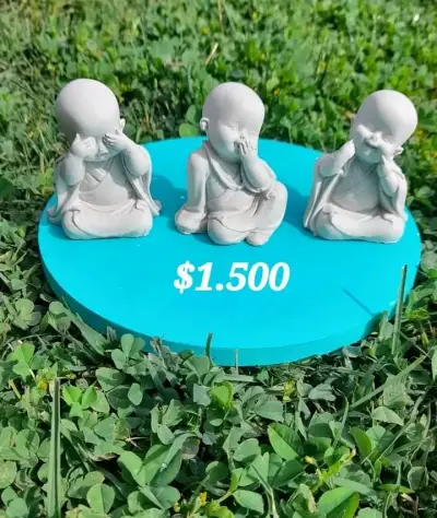Figuras de yeso - miniatura 3